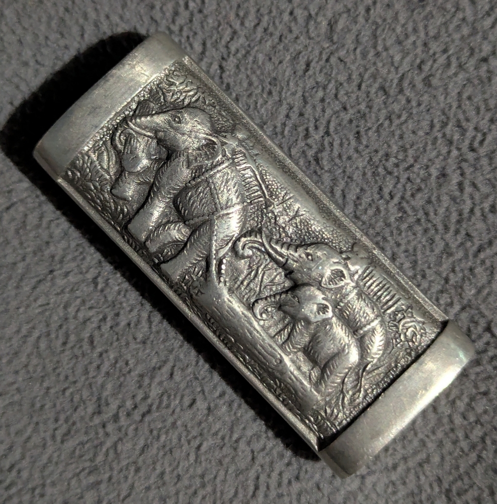 Elephant Design Silver Heavy Metal Vintage Lighter Cover From Thailand Muay Tai